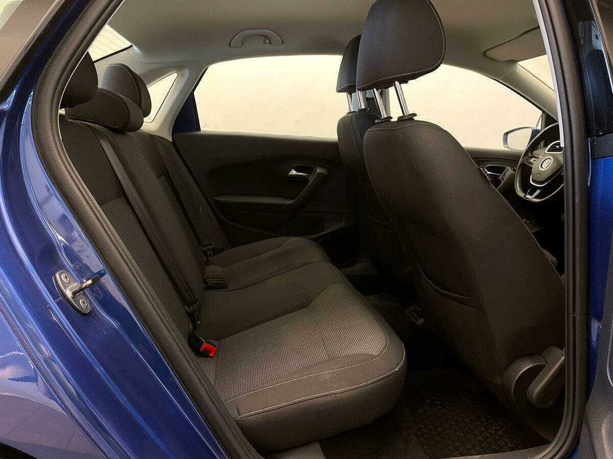 Volkswagen Polo с пробегом — 2018 год. Фото: #7