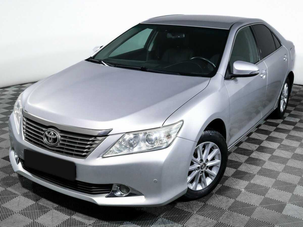 Toyota Camry с пробегом — 2013 год. Фото: #14