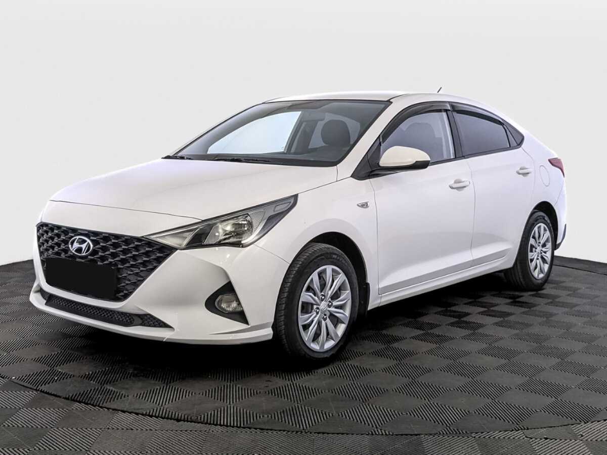 Hyundai Solaris с пробегом — 2022 год. Фото: #0