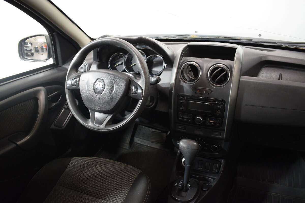 Renault Duster с пробегом — 2015 год. Фото: #7