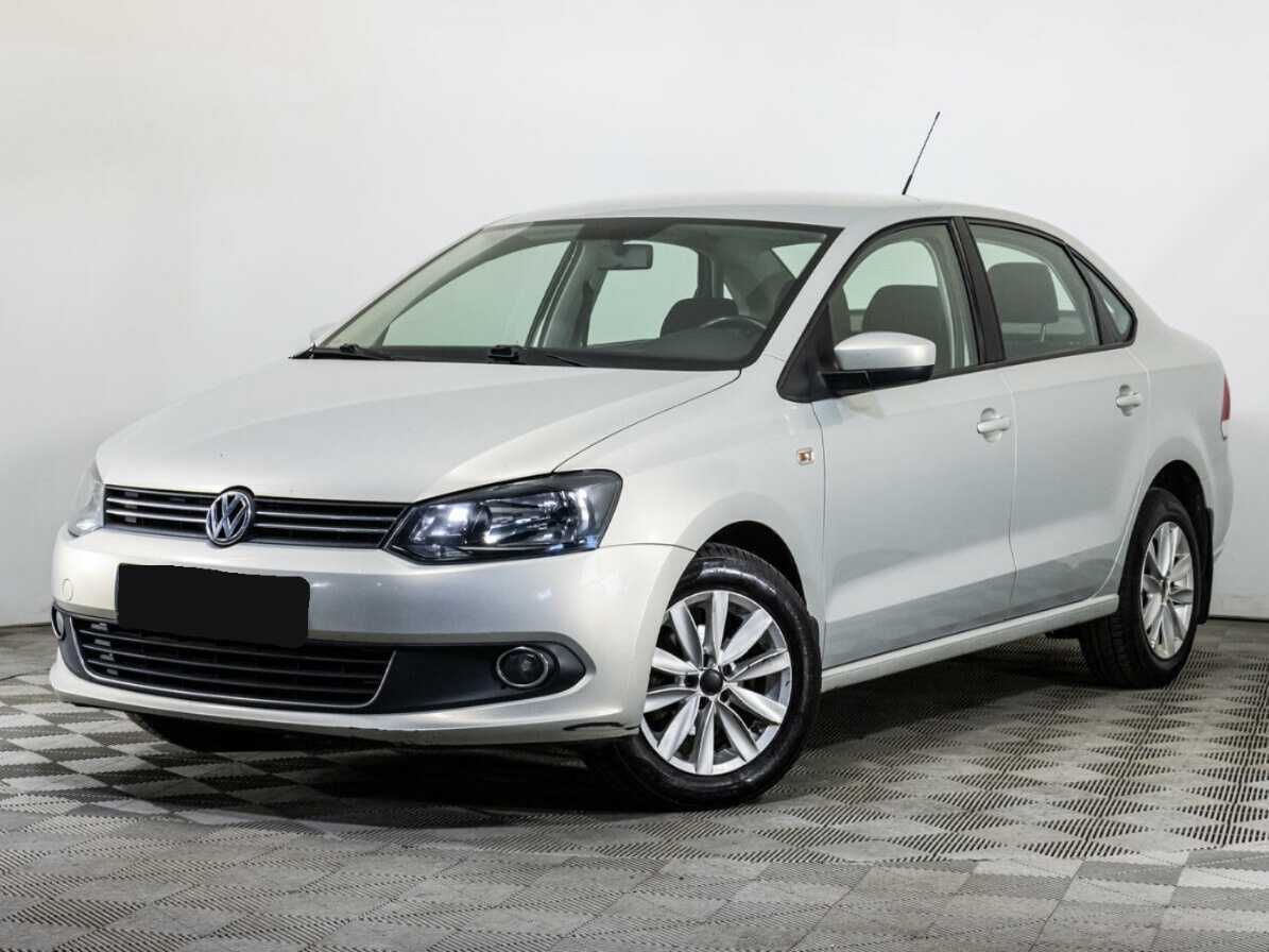 Volkswagen Polo с пробегом — 2013 год. Фото: #0