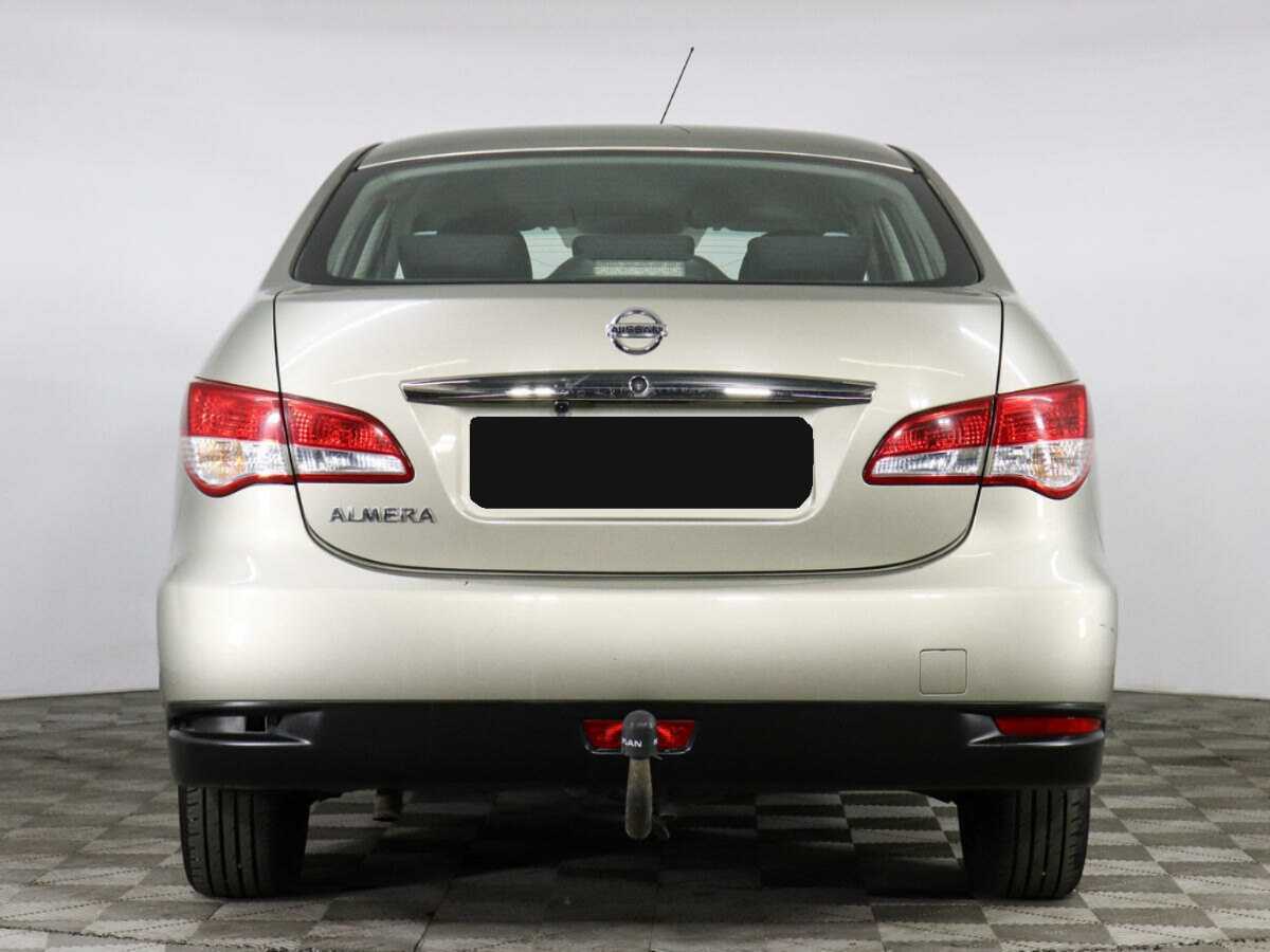 Nissan Almera с пробегом — 2014 год. Фото: #4