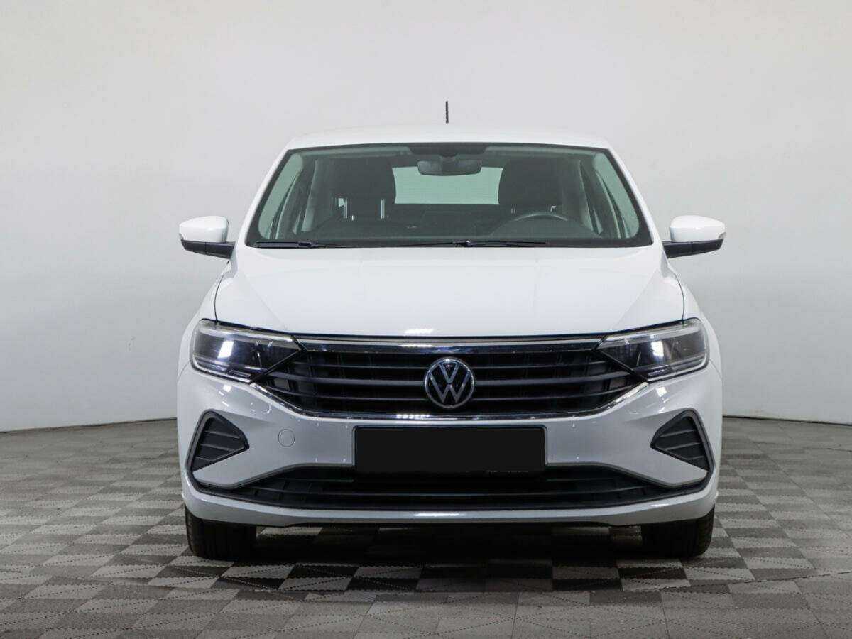 Volkswagen Polo с пробегом — 2022 год. Фото: #1