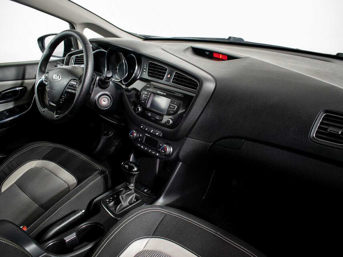 Kia Ceed с пробегом — 2014 год. Фото: #6