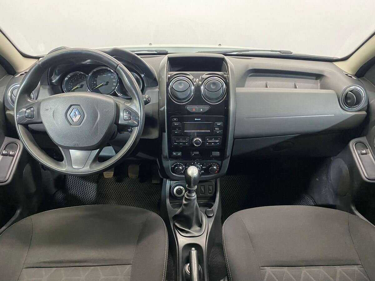 Renault Duster с пробегом — 2018 год. Фото: #8