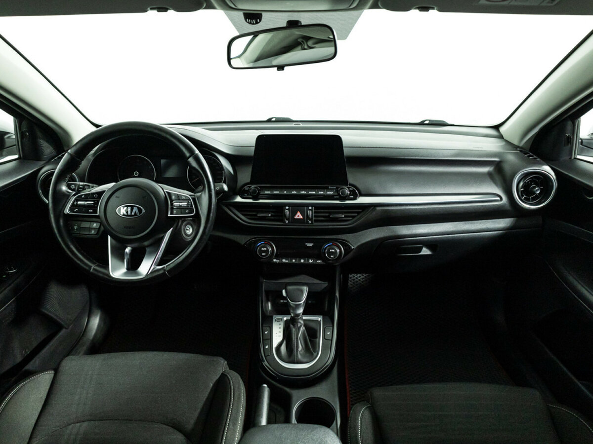 Kia Cerato с пробегом — 2020 год. Фото: #13