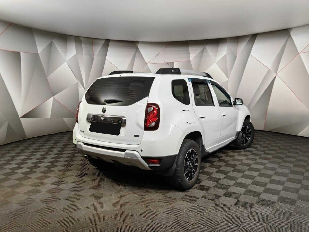 Renault Duster с пробегом — 2016 год. Фото: #1
