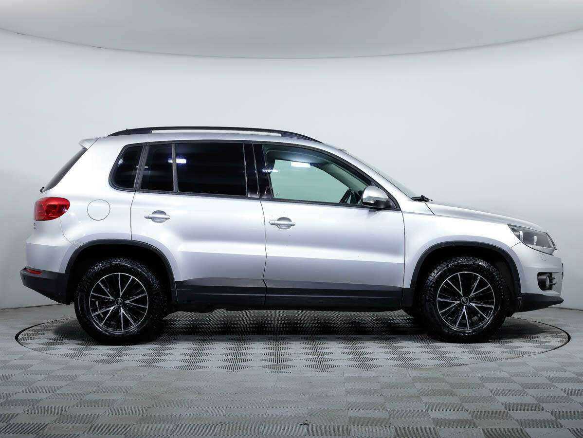 Volkswagen Tiguan с пробегом — 2012 год. Фото: #2