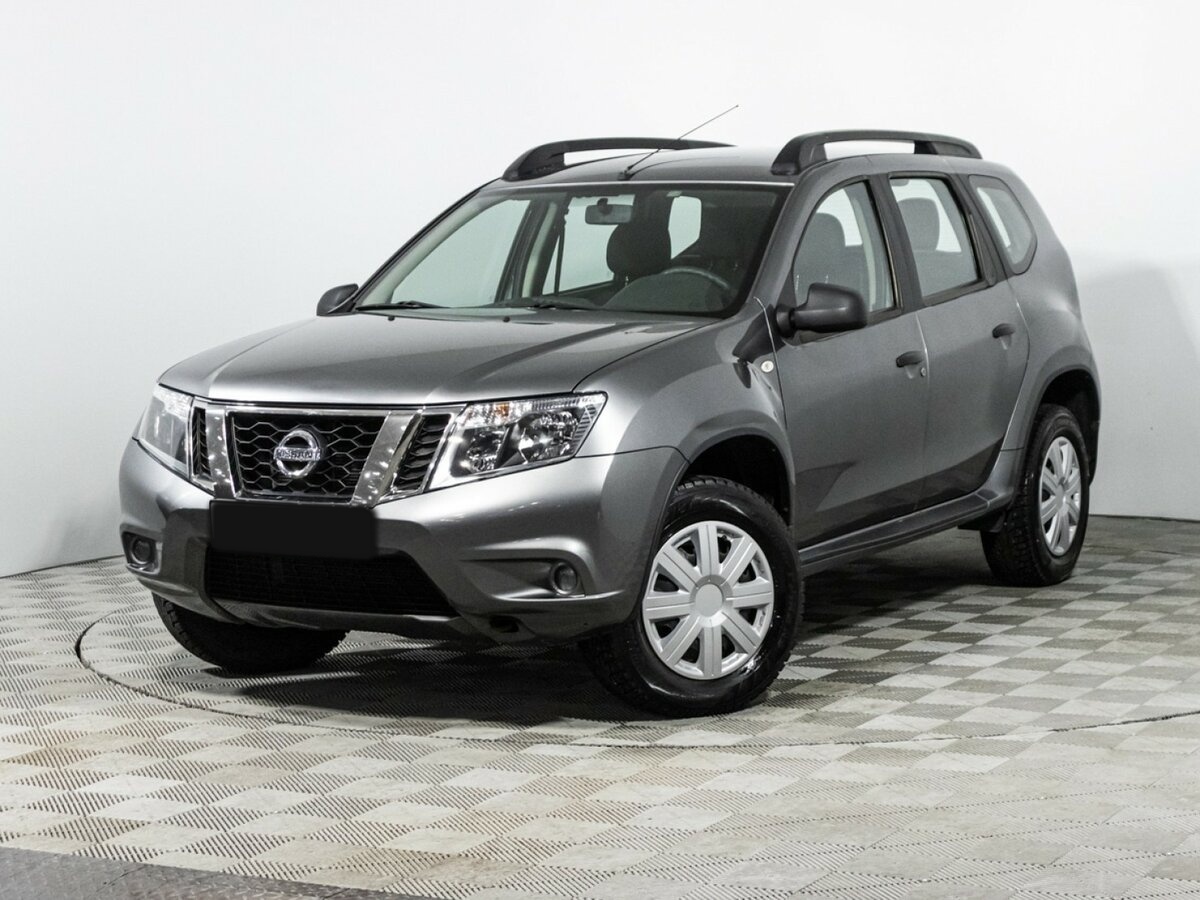 Nissan Terrano с пробегом — 2014 год. Фото: #0