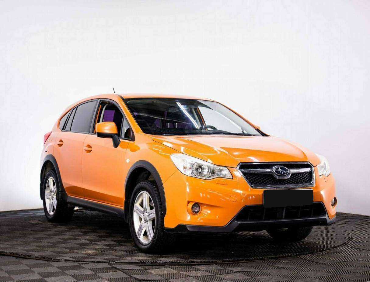 Subaru XV с пробегом — 2012 год. Фото: #2