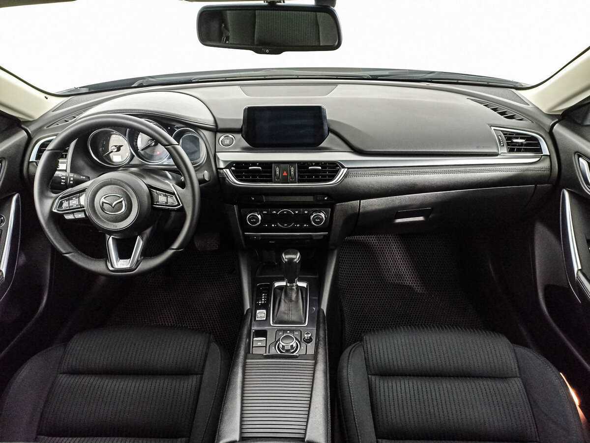 Mazda 6 с пробегом — 2017 год. Фото: #11