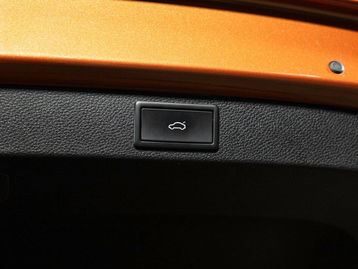 Volkswagen Taos с пробегом — 2021 год. Фото: #13