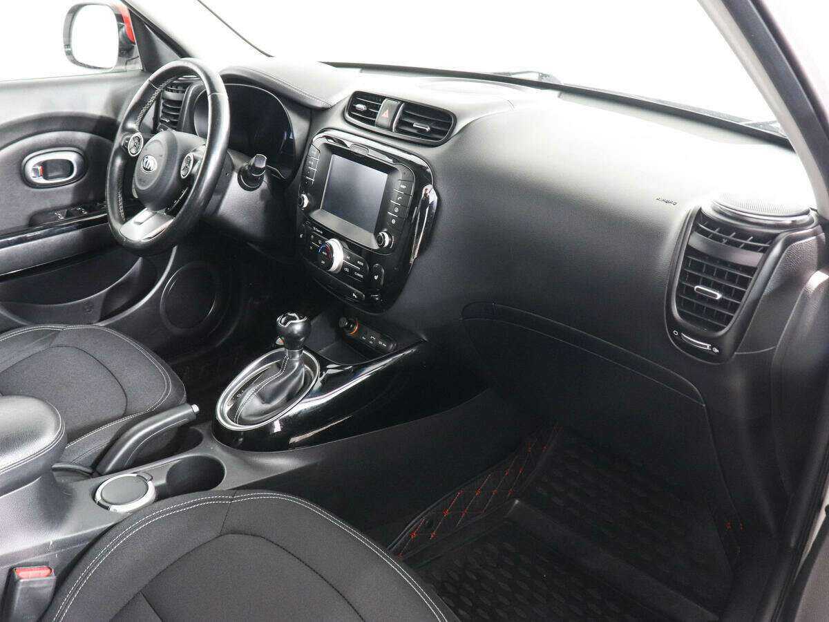 Kia Soul с пробегом — 2017 год. Фото: #9
