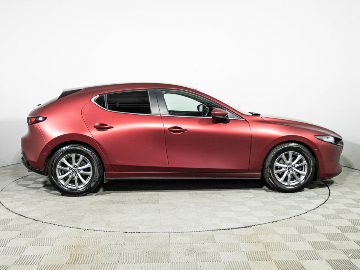 Mazda 3 с пробегом — 2019 год. Фото: #3