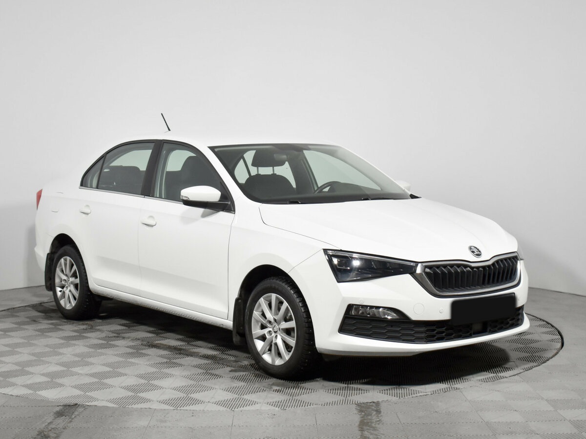 Skoda Rapid с пробегом — 2022 год. Фото: #2