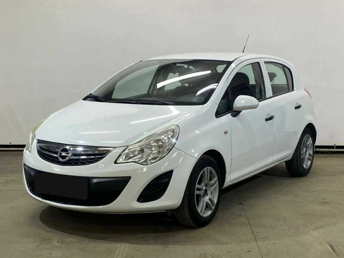 Opel Corsa с пробегом — 2012 год. Фото: #0