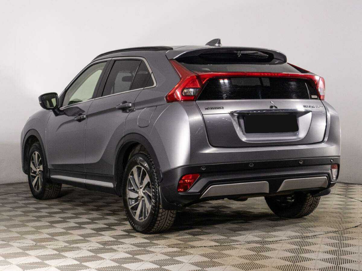 Mitsubishi Eclipse Cross с пробегом — 2018 год. Фото: #5