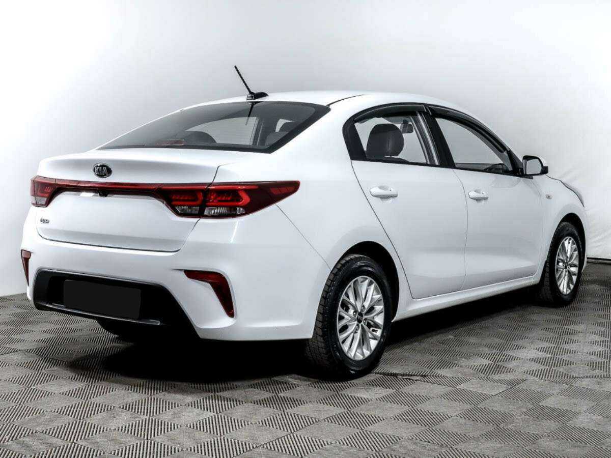 Kia Rio с пробегом — 2020 год. Фото: #3