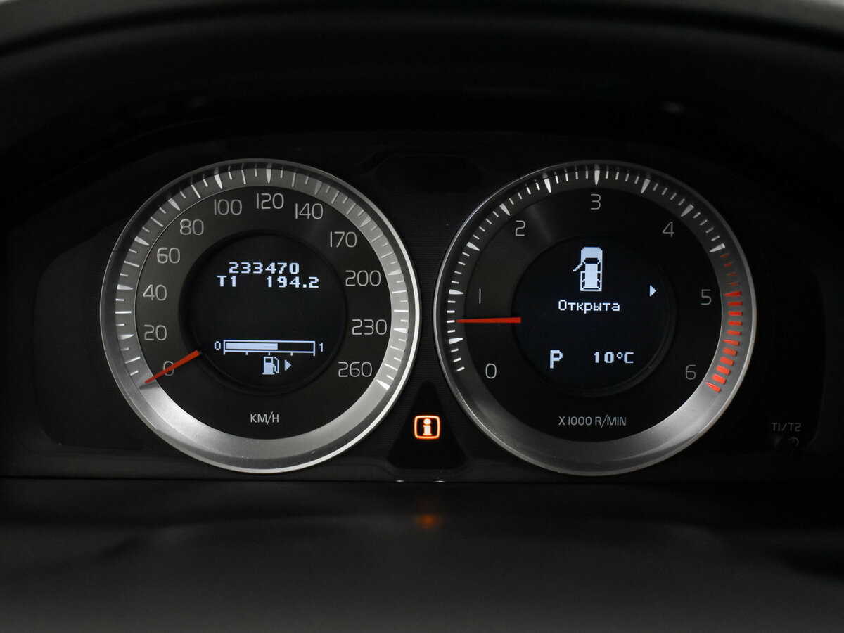 Volvo XC60 с пробегом — 2012 год. Фото: #18