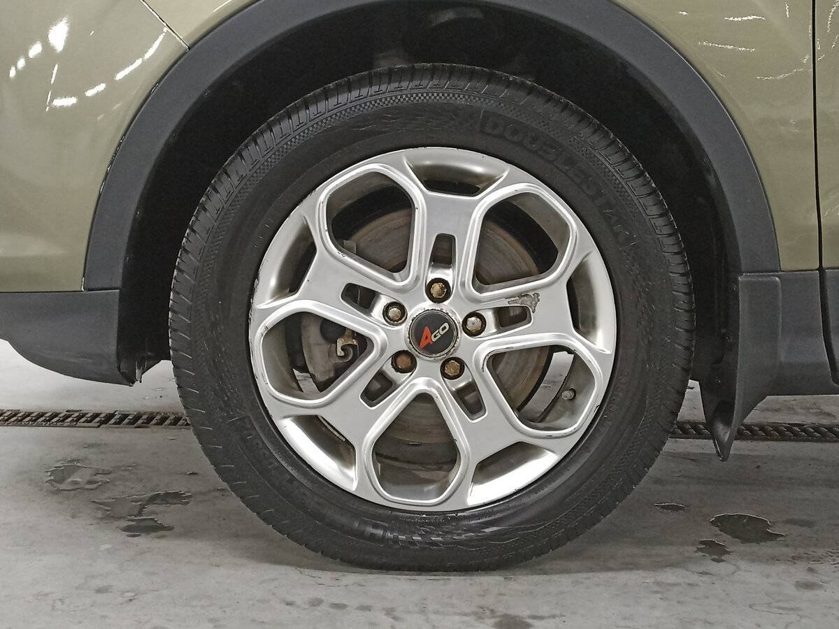 Ford Kuga с пробегом — 2014 год. Фото: #16