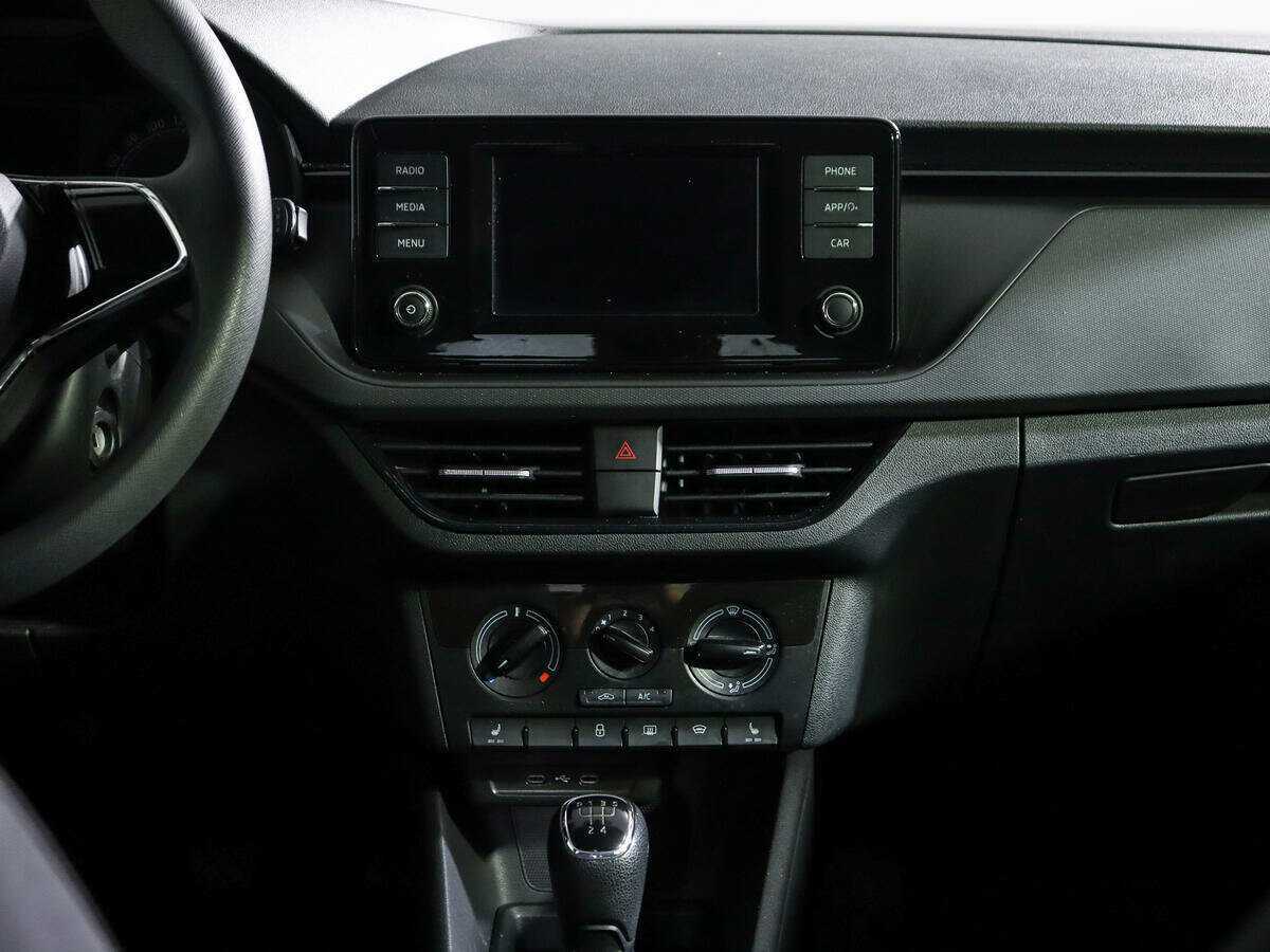 Skoda Rapid с пробегом — 2020 год. Фото: #10