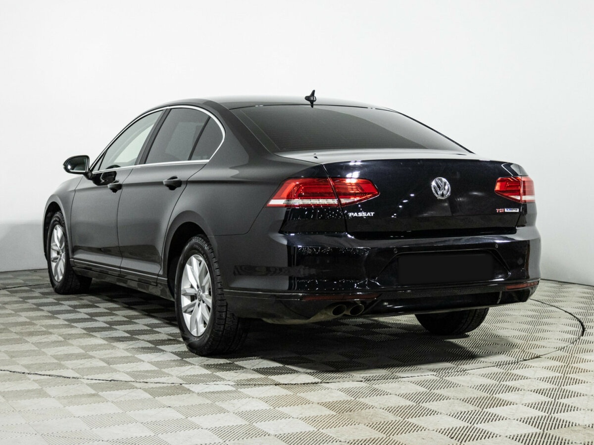 Volkswagen Passat с пробегом — 2017 год. Фото: #5