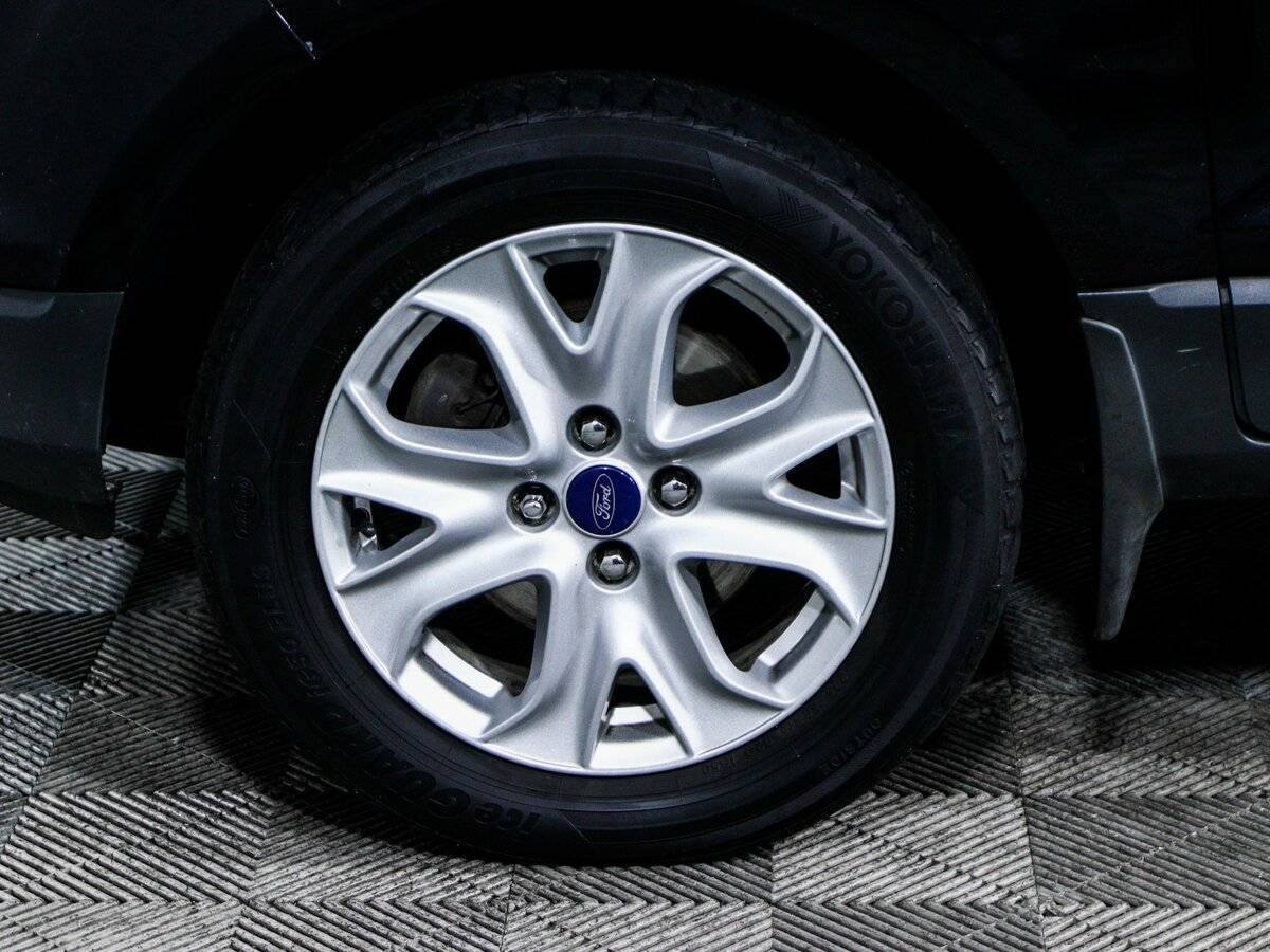 Ford EcoSport с пробегом — 2015 год. Фото: #11
