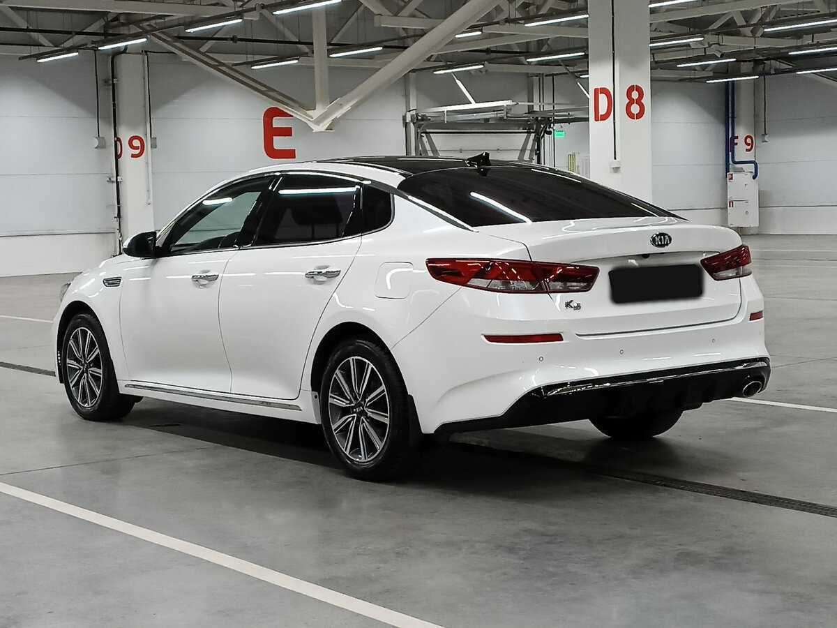 Kia K5 с пробегом — 2019 год. Фото: #6