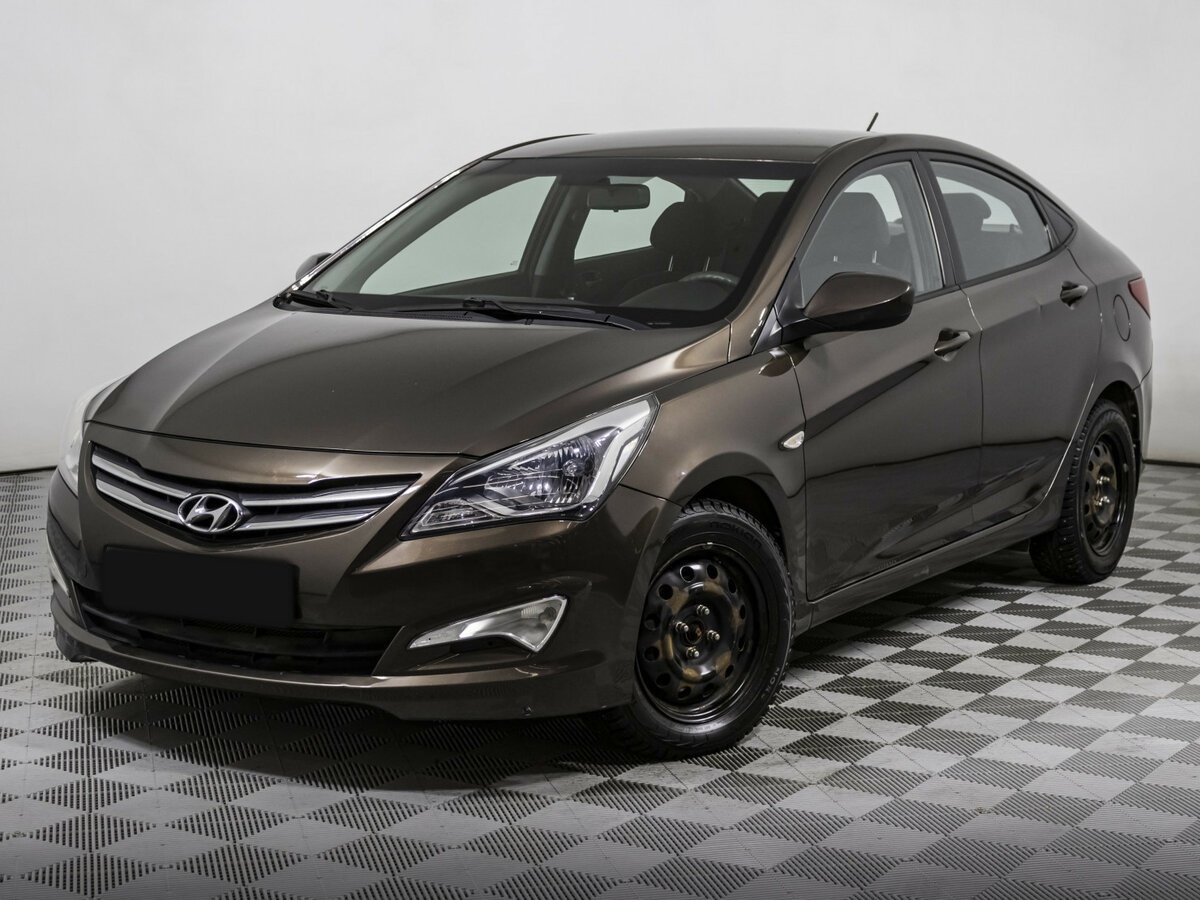 Hyundai Solaris с пробегом — 2015 год. Посмотреть фото