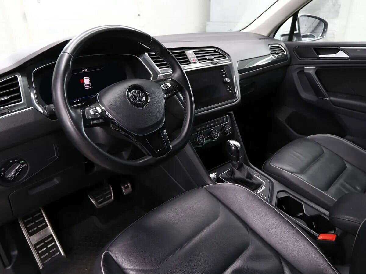 Volkswagen Tiguan с пробегом — 2018 год. Фото: #8