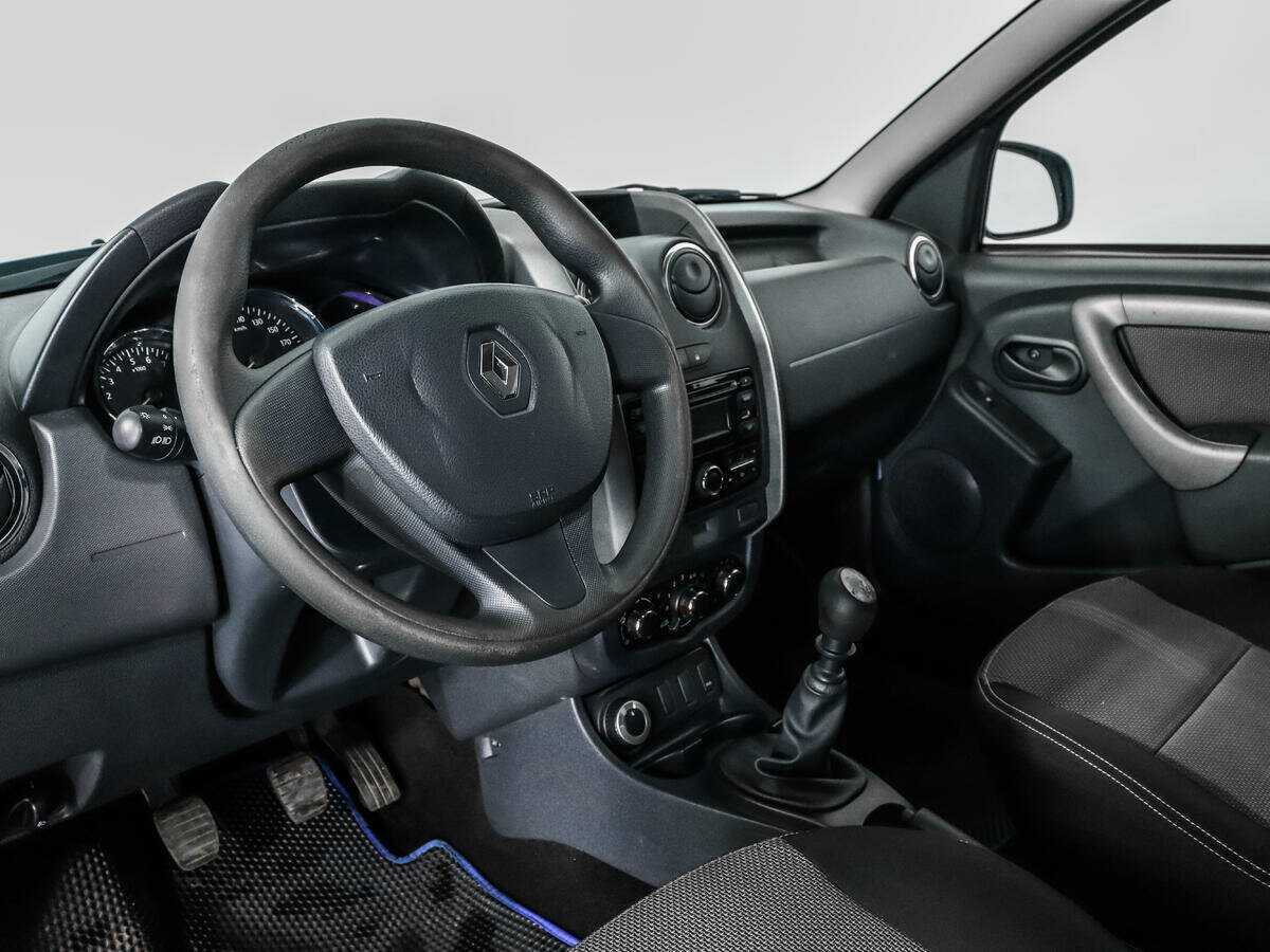 Renault Duster с пробегом — 2016 год. Фото: #8