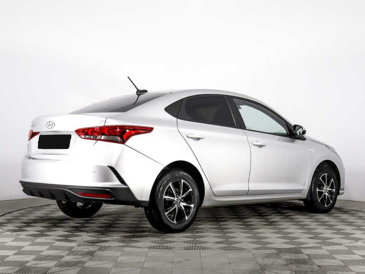 Hyundai Solaris с пробегом — 2021 год. Фото: #4