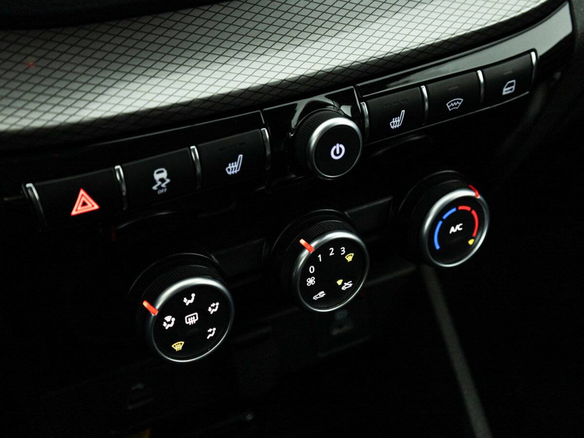 Lada (ВАЗ) Vesta с пробегом — 2024 год. Фото: #14