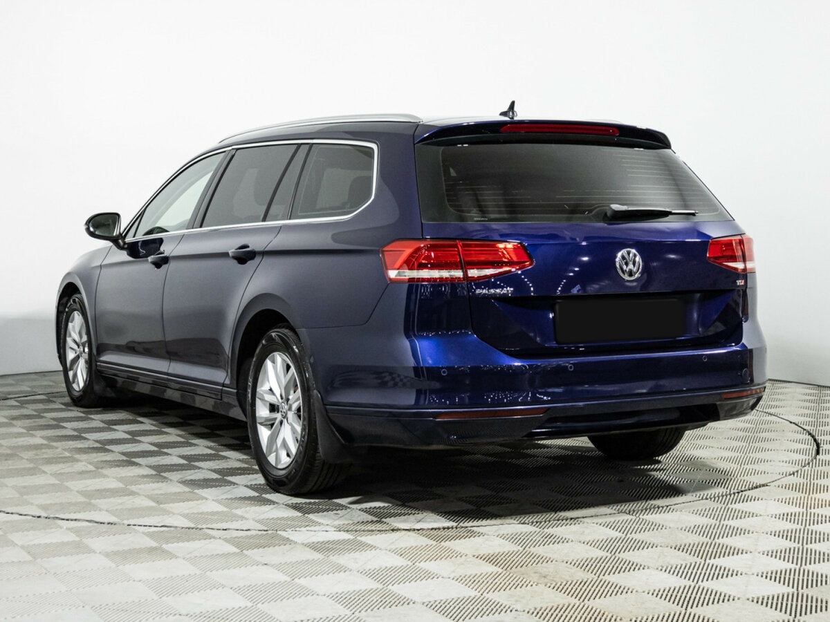 Volkswagen Passat с пробегом — 2017 год. Фото: #5