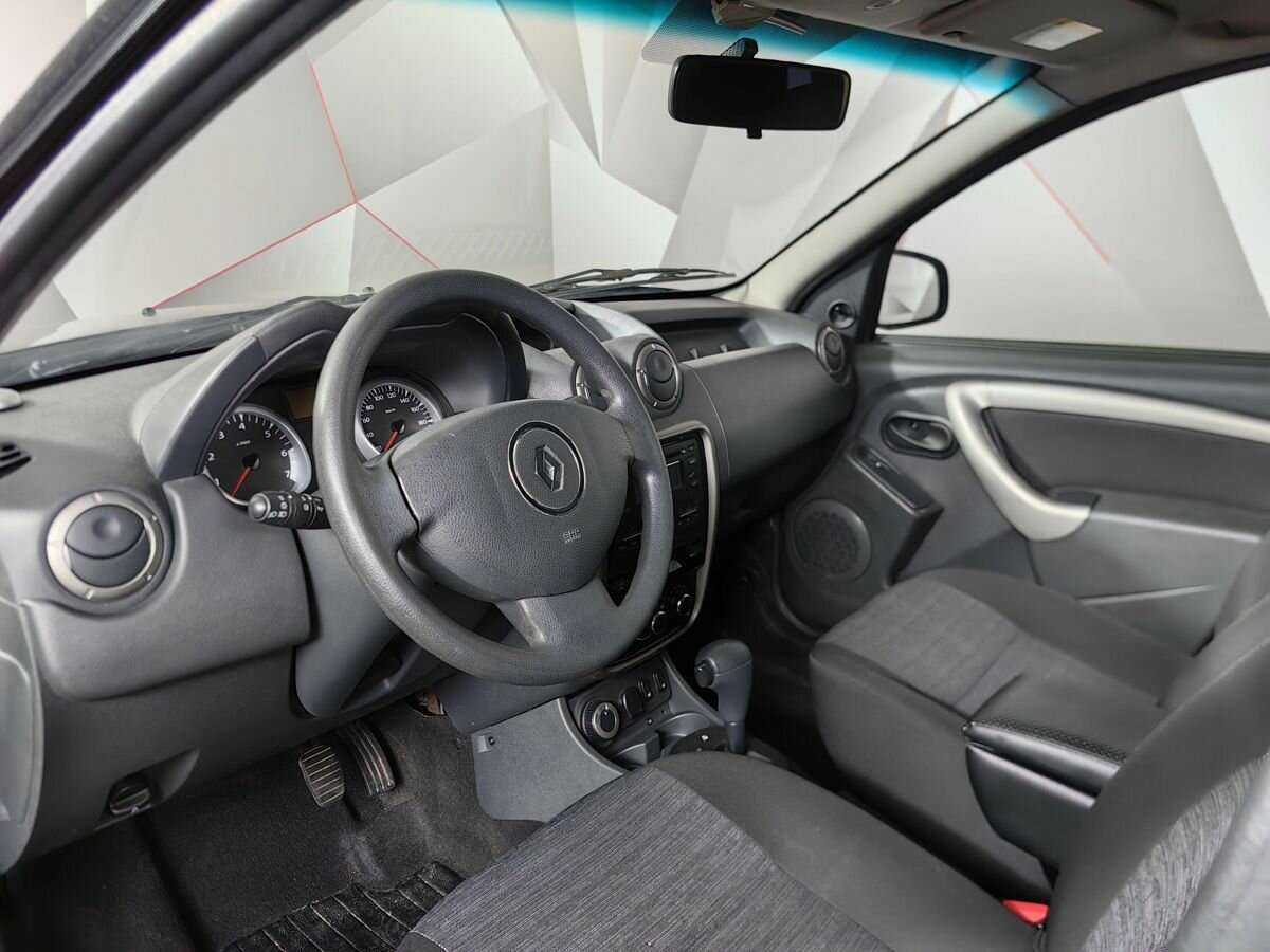 Renault Duster с пробегом — 2014 год. Фото: #12