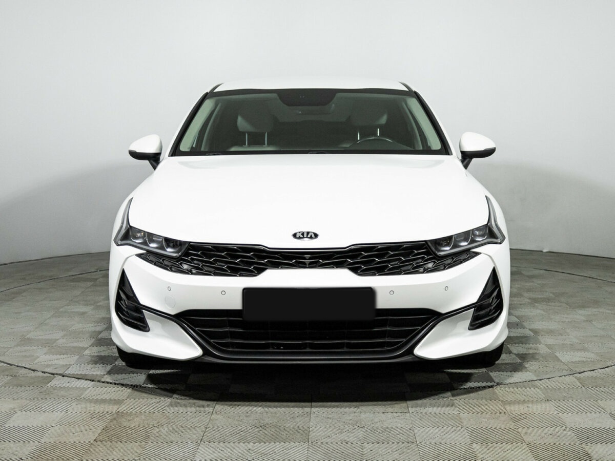Kia K5 с пробегом — 2020 год. Фото: #1