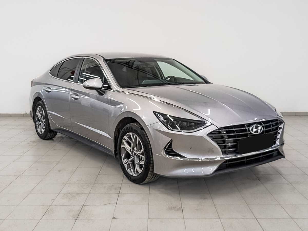 Hyundai Sonata с пробегом — 2022 год. Фото: #2