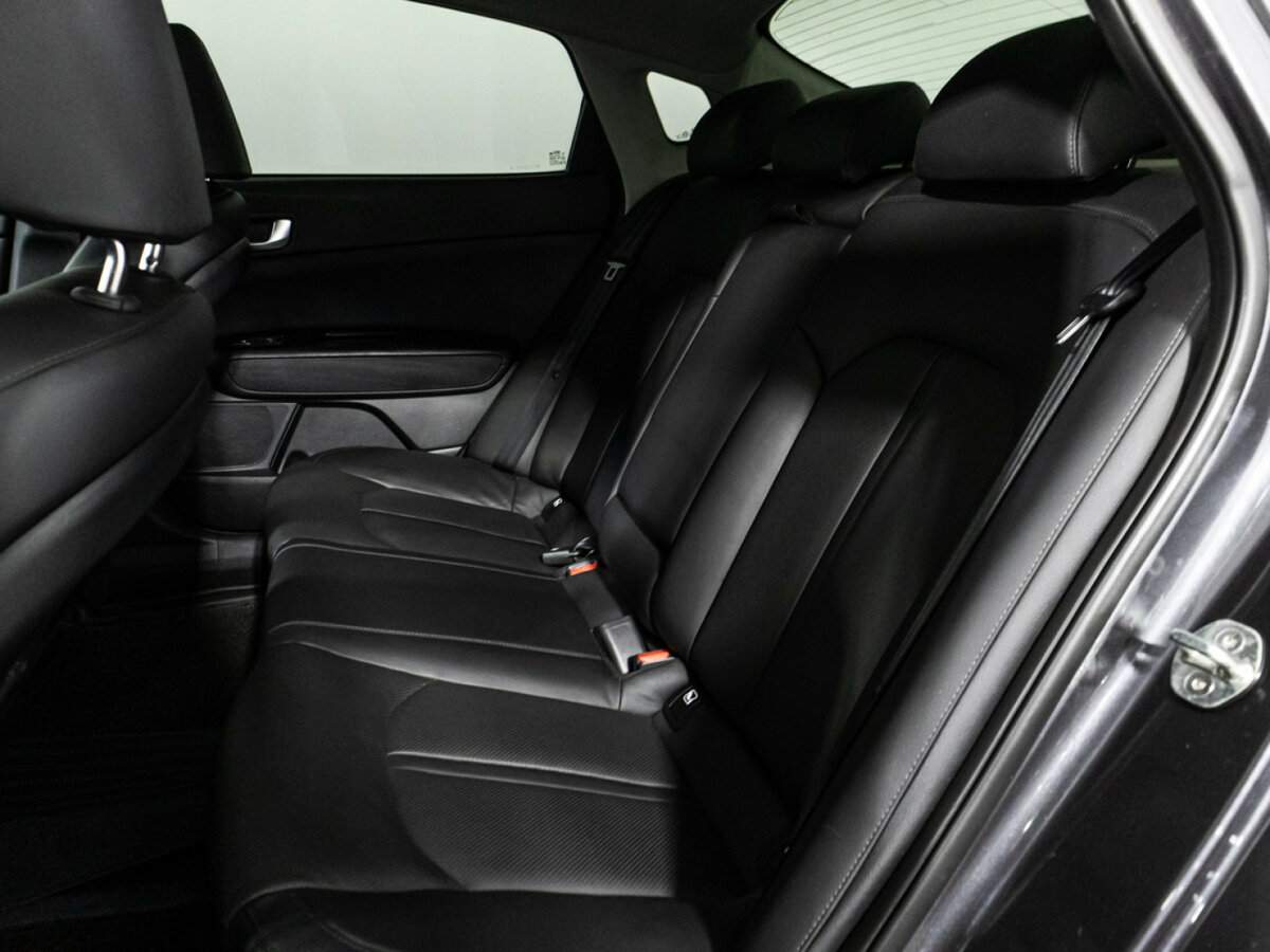 Kia Optima с пробегом — 2019 год. Фото: #7