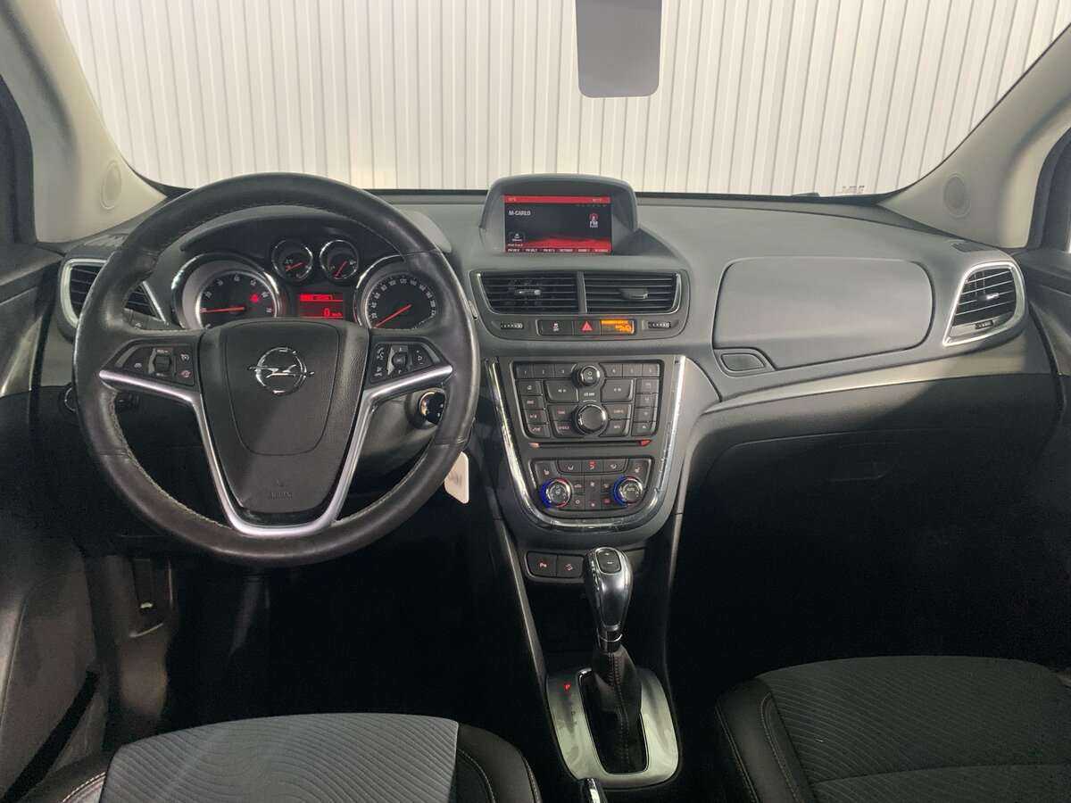 Opel Mokka с пробегом — 2014 год. Фото: #10