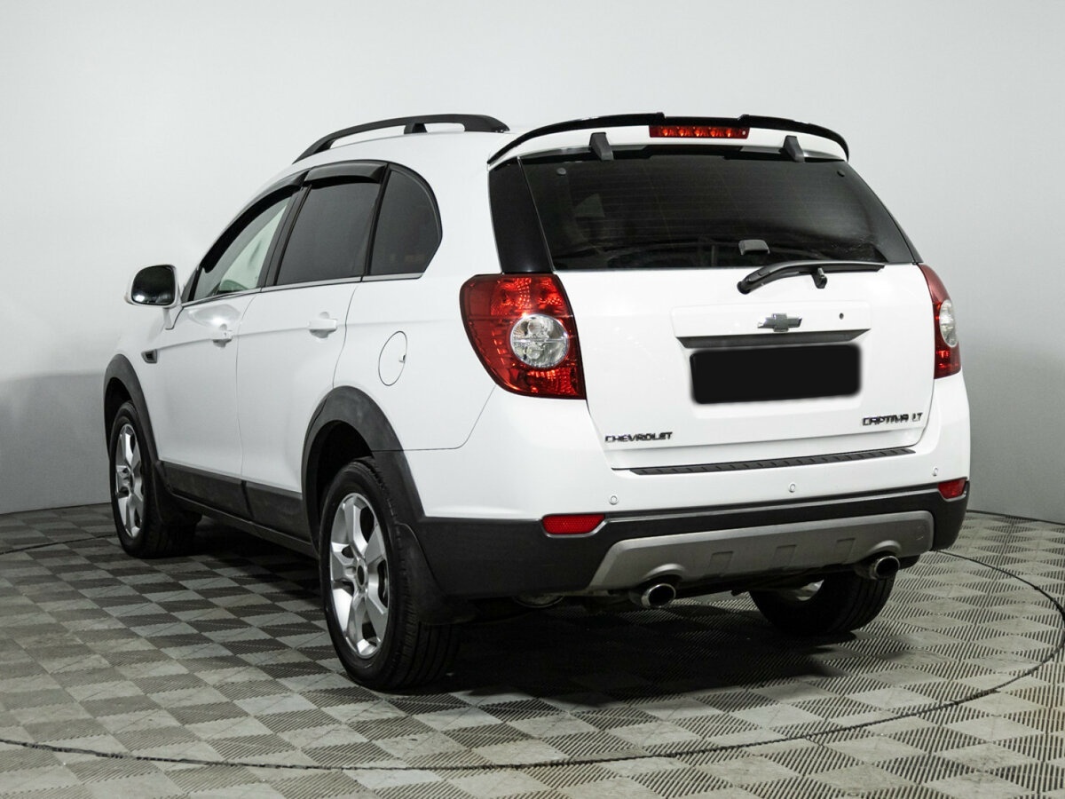 Chevrolet Captiva с пробегом — 2012 год. Фото: #5