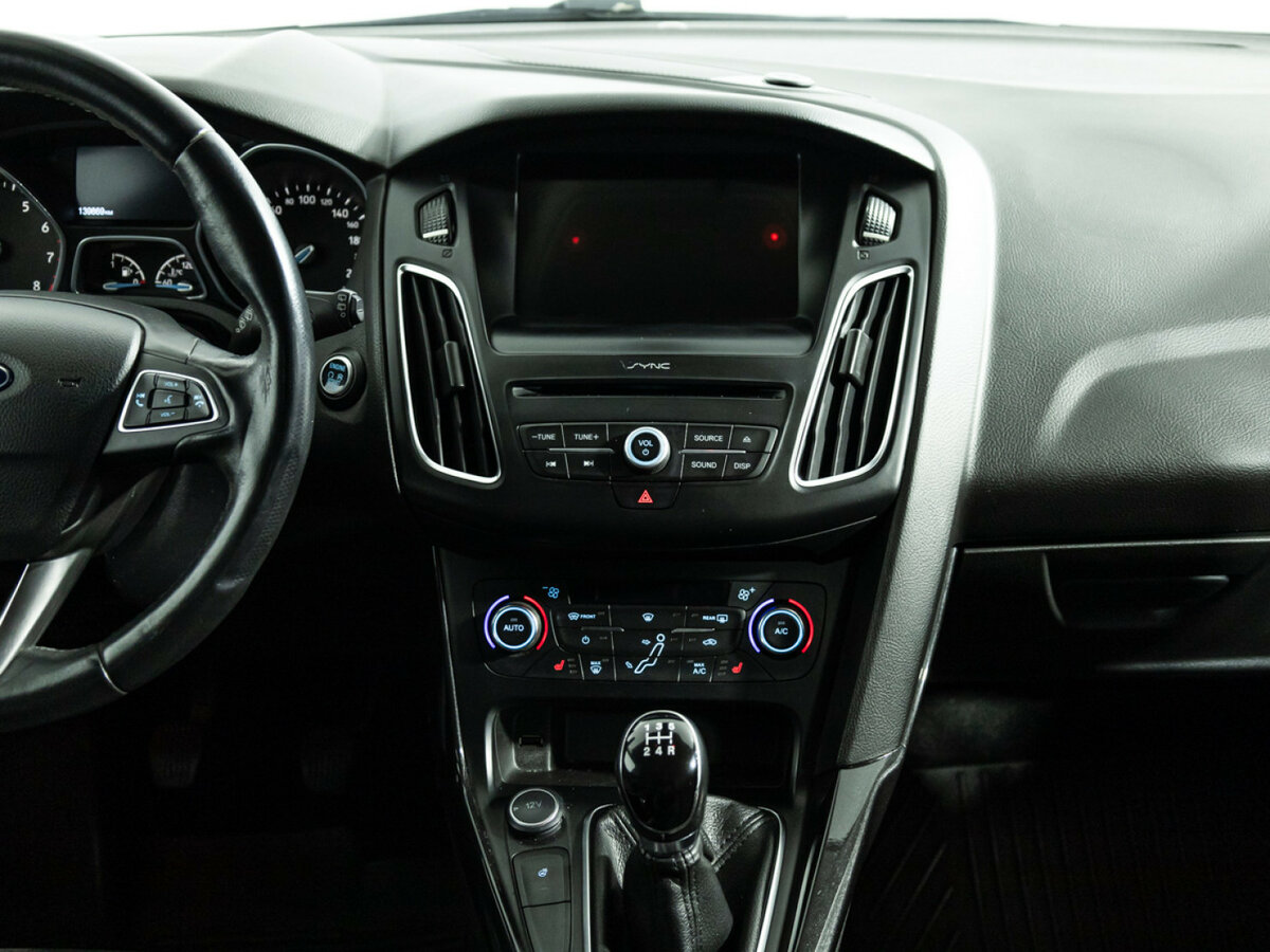 Ford Focus с пробегом — 2017 год. Фото: #13