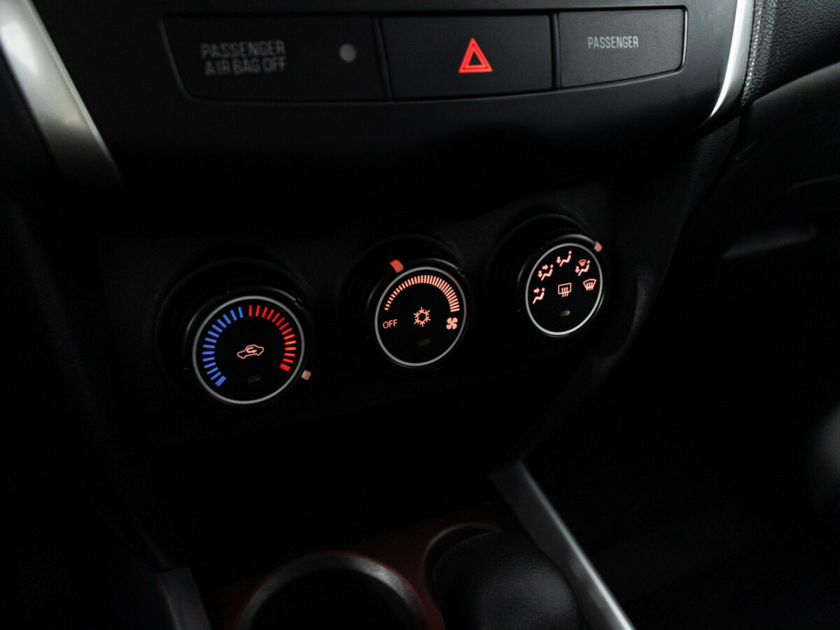 Mitsubishi ASX с пробегом — 2012 год. Фото: #13