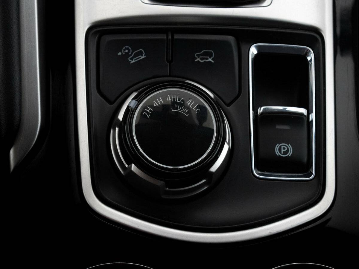 Mitsubishi Pajero Sport с пробегом — 2019 год. Фото: #14