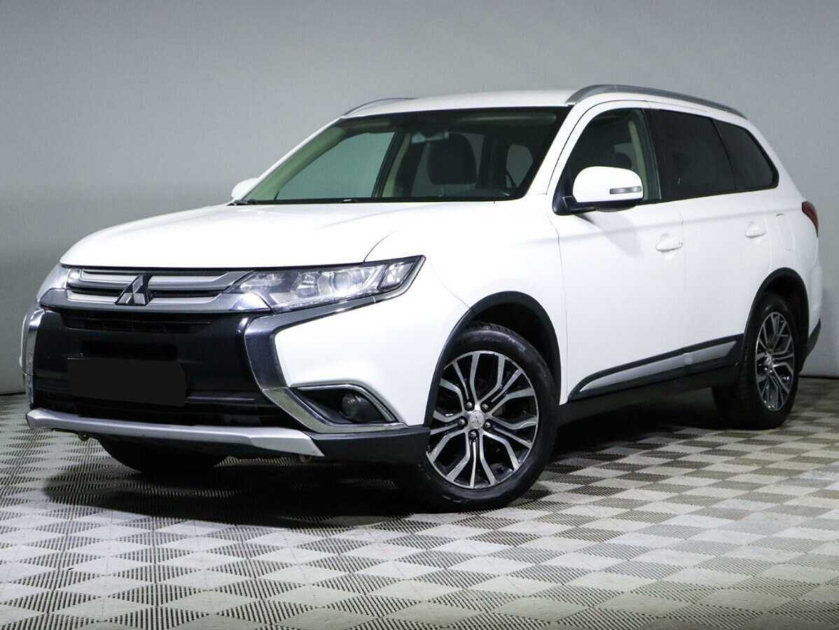Mitsubishi Outlander с пробегом — 2018 год. Фото: #0