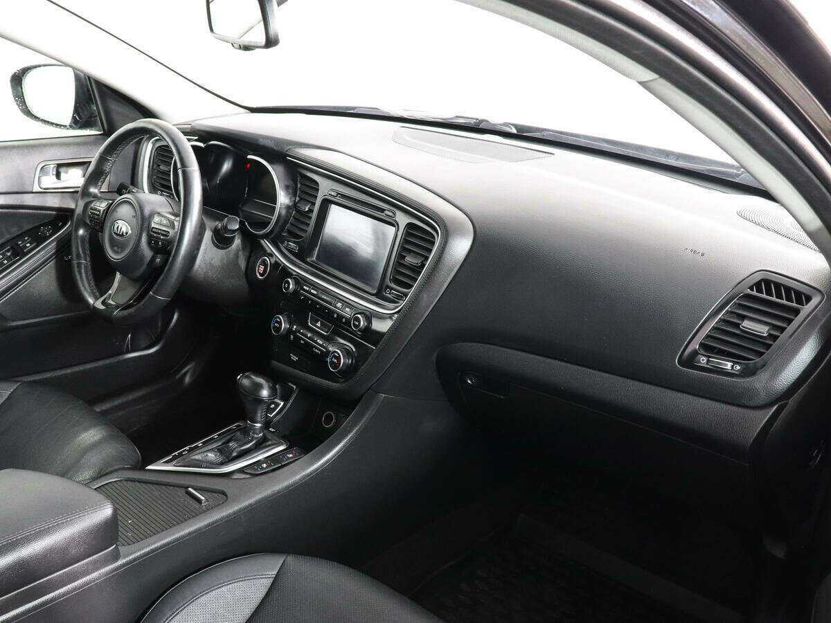 Kia Optima с пробегом — 2015 год. Фото: #9