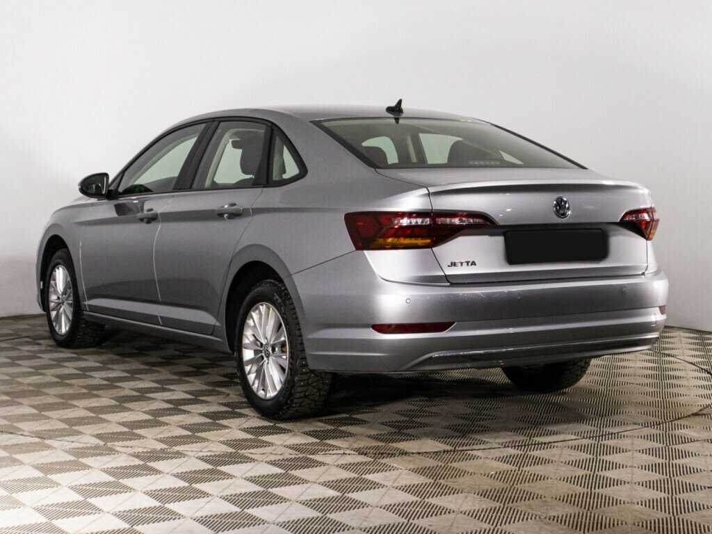 Volkswagen Jetta с пробегом — 2020 год. Фото: #6