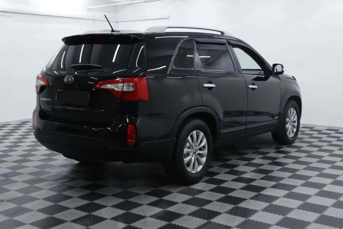 Kia Sorento с пробегом — 2016 год. Фото: #3