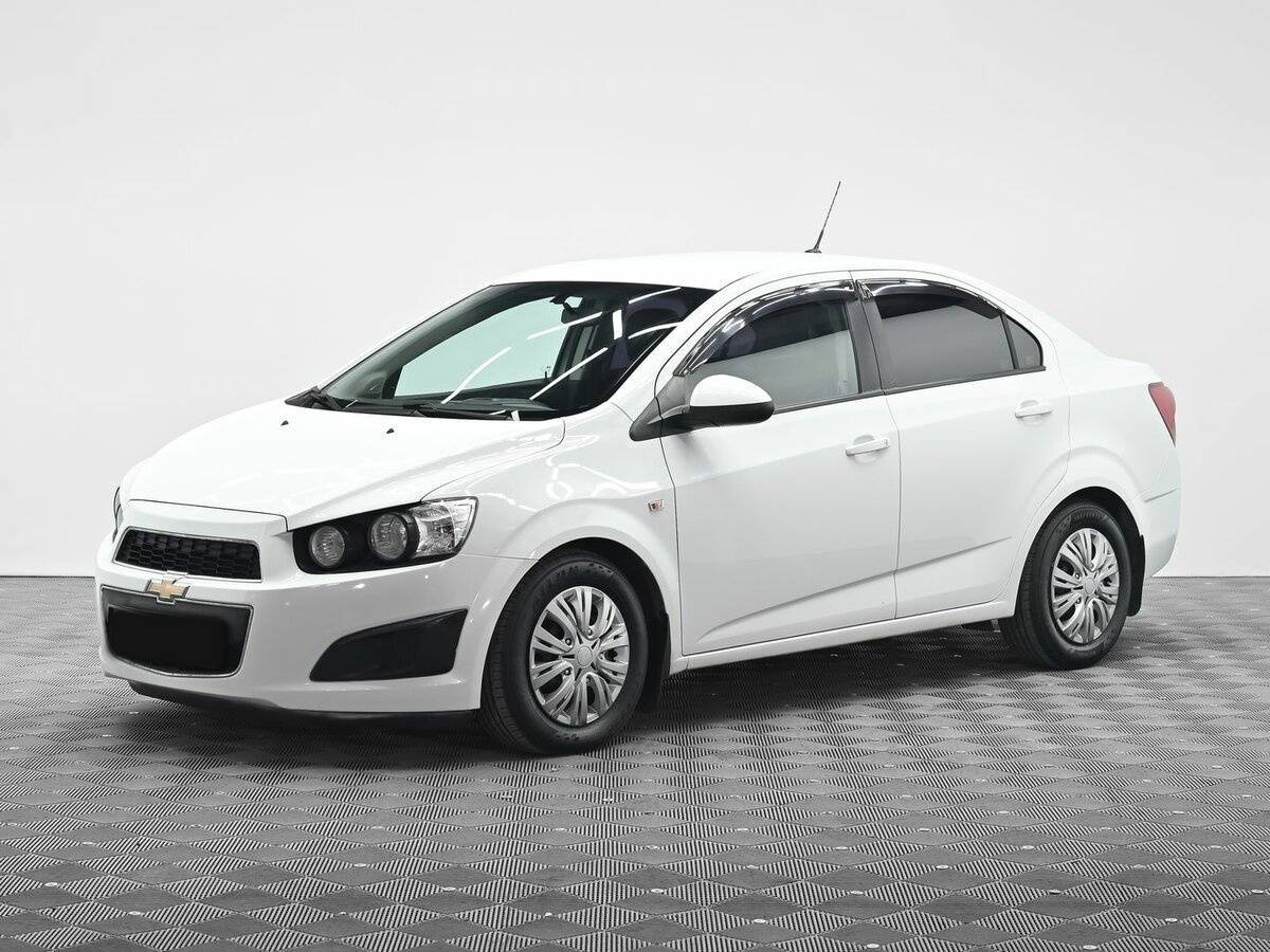 Chevrolet Aveo с пробегом — 2012 год. Посмотреть фото