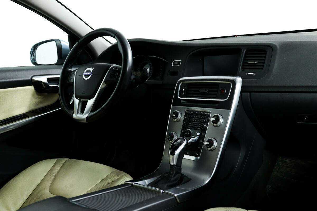 Volvo S60 с пробегом — 2017 год. Фото: #8