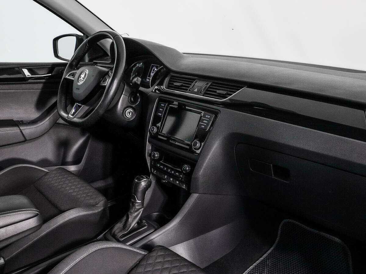 Skoda Rapid с пробегом — 2019 год. Фото: #10